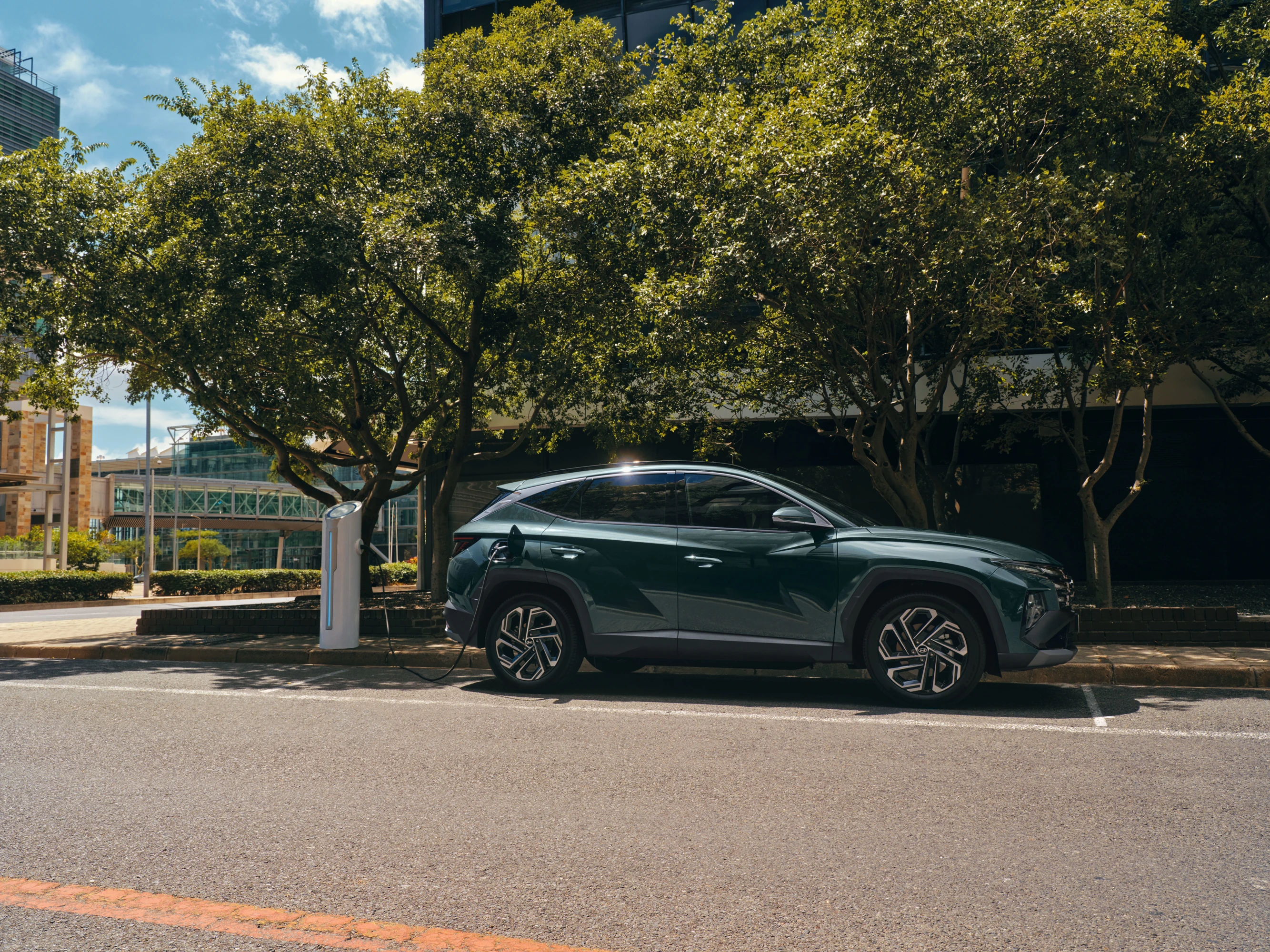 hyundai tucson plug-in zwischenheader