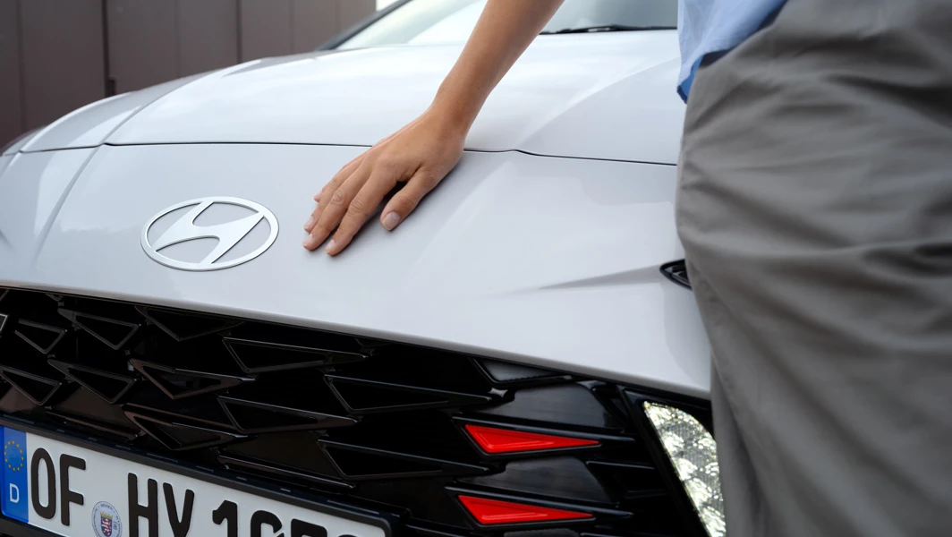 Hyudnai I10 N Line Motorhaube